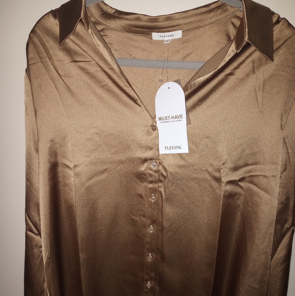 Satin long sleeve button up shirt